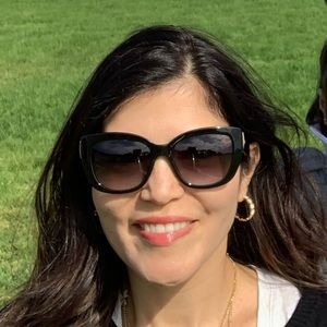 Meet your Posher, Heidi